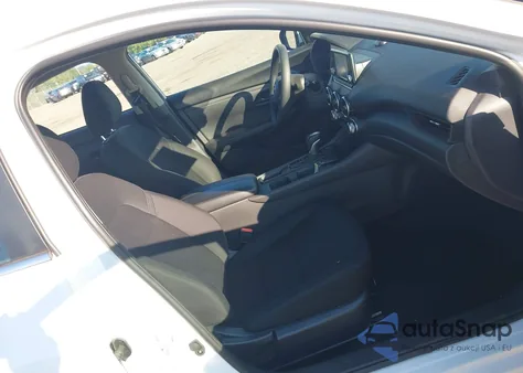 2024 Nissan Sentra S Xtronic Cvt z USA, uszkodzony, nr VIN 3N1AB8BV4RY218194